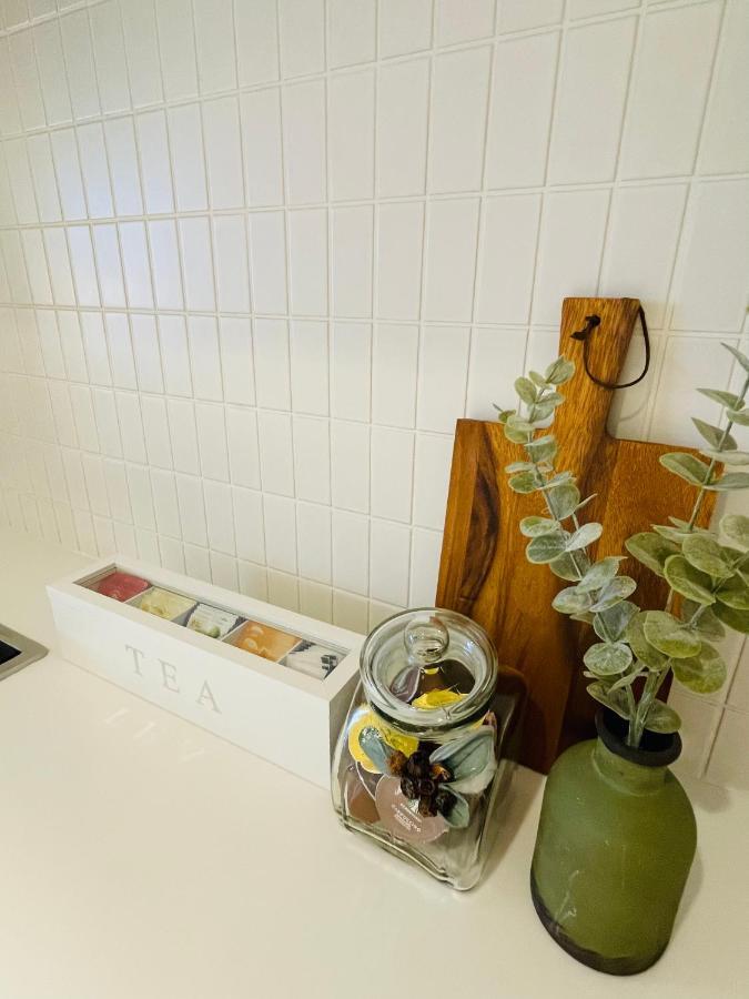 Cozy 1 Bed Apt & Spa,Free Parking ,Phenomena Views Ville de Ville de Melbourne Extérieur photo